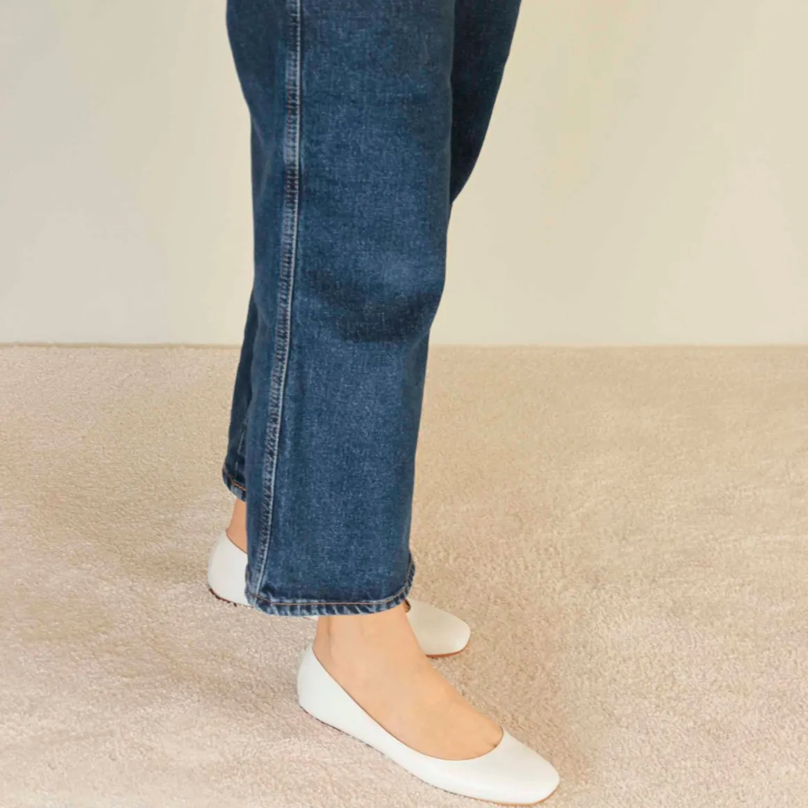 Ballerina Casual Da Donna In Pelle Liscia Colore Bianco Fatta A Mano