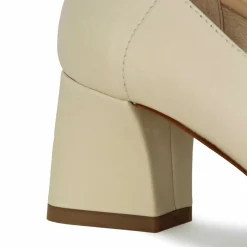 Décolleté Da Donna In Pelle Colore Beige Con Tacco Medio