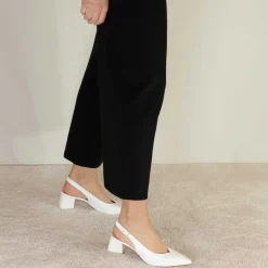 Décolleté Slingback Da Donna In Pelle Colore Bianco Con Tacco Medio