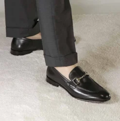 Mocassino Classico Con Morsetto Da Uomo In Pelle Colore Nero