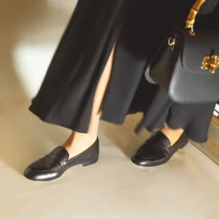 Mocassino Da Donna Classico In Pelle Colore Nero Fatti A Mano
