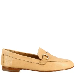 Mocassino Da Donna In Pelle Beige Con Morsetto Oro