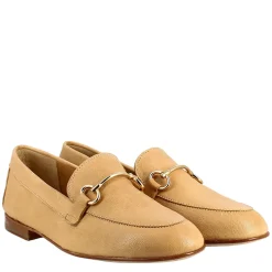 Mocassino Da Donna In Pelle Beige Con Morsetto Oro