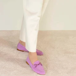 Mocassino Da Donna In Pelle Scamosciata Con Morsetto Colore Viola