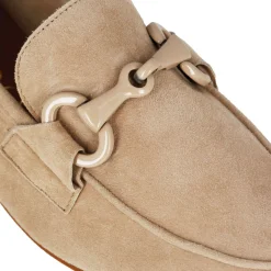 Mocassino Da Donna In Pelle Scamosciata Con Morsetto Colore Beige