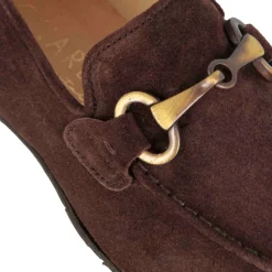 Mocassino Da Uomo In Camoscio Colore Marrone Scuro Con Morsetto Colore Oro