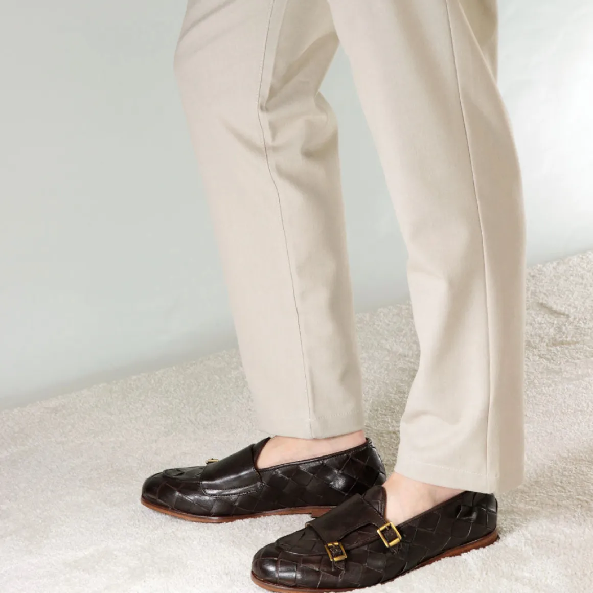 Mocassino Marrone Scuro Con Doppia Fibbia Dorata Da Uomo In Pelle Intrecciata