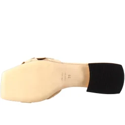 Sandalo Da Donna A Forma Squadrata In Pelle Scamosciata Beige Con Glitter