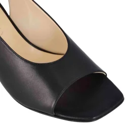 Sandalo Slingback Da Donna In Pelle Colore Nero Con Punta Quadrata