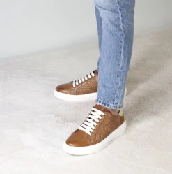 Sneaker Casual Da Uomo In Pelle Intrecciata Colore Marrone