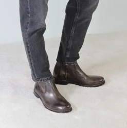 Stivaletti Da Uomo In Pelle Classico Colore Marrone Scuro Fatti A Mano