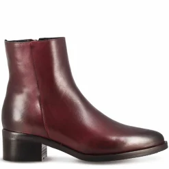 Stivaletto A Punta Da Donna, In Pelle Colore Bordeaux Fatto A Mano