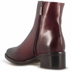 Stivaletto A Punta Da Donna, In Pelle Colore Bordeaux Fatto A Mano