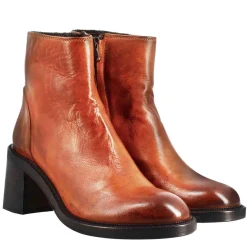 Stivaletto Diver Basso Da Donna Con Tacco In Pelle Lavata Colore Cuoio Scuro