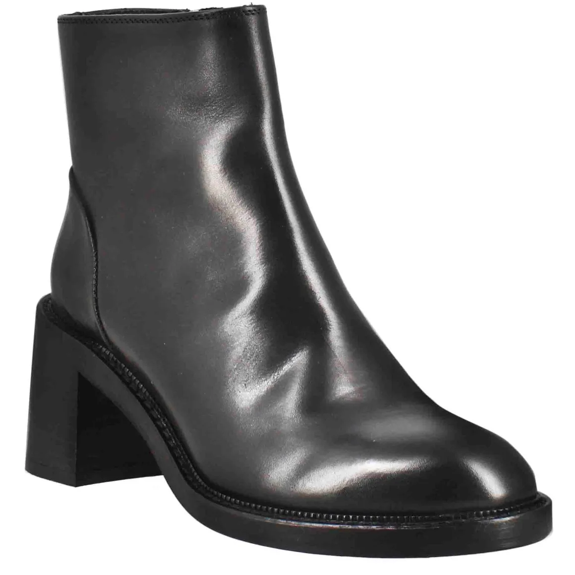 Stivaletto Diver Basso Da Donna Con Tacco In Pelle Lavata Colore Nero